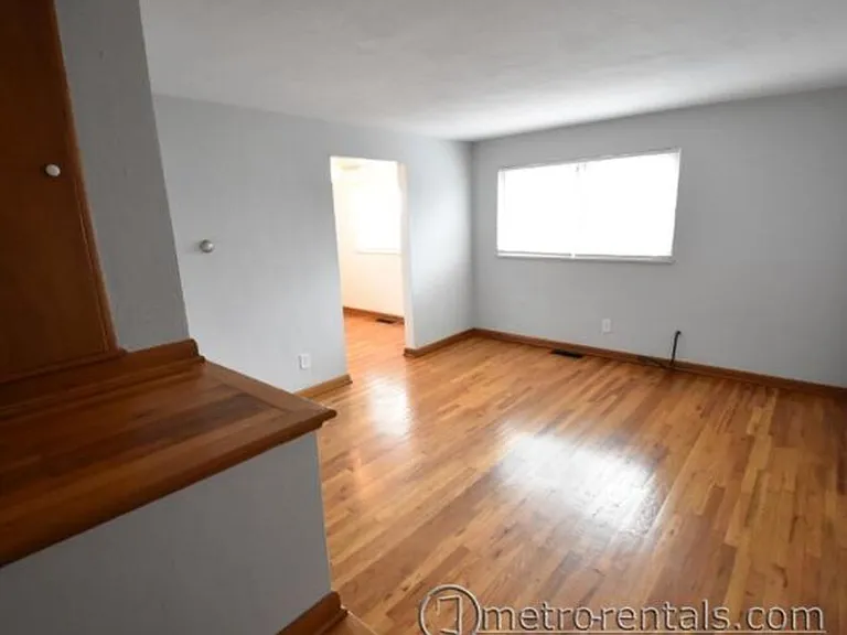 2686-2688 Hibbert Ave — Photo 8