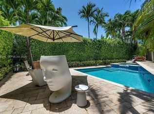 830 E Di Lido Dr, Miami Beach, FL 33139