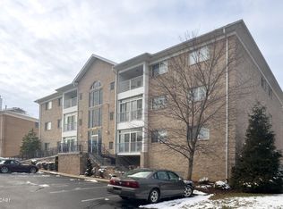 8500 Atrium Dr APT 202, Louisville, KY 40220