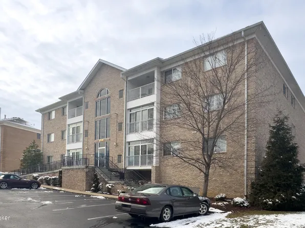 8500 Atrium Dr APT 202, Louisville, KY 40220