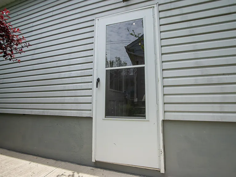 104 Dominion Rd — Photo 3
