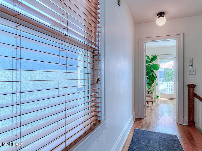 1503 Emory St — Photo 36
