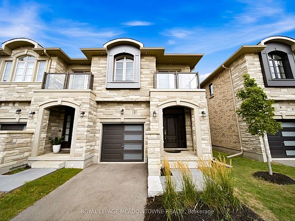 4th image of 675 Victoria Rd N #5