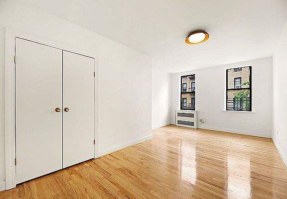 5th image of 92 E 208th St APT 3A