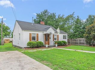1333 Winstead Pl, Greensboro, NC 27408