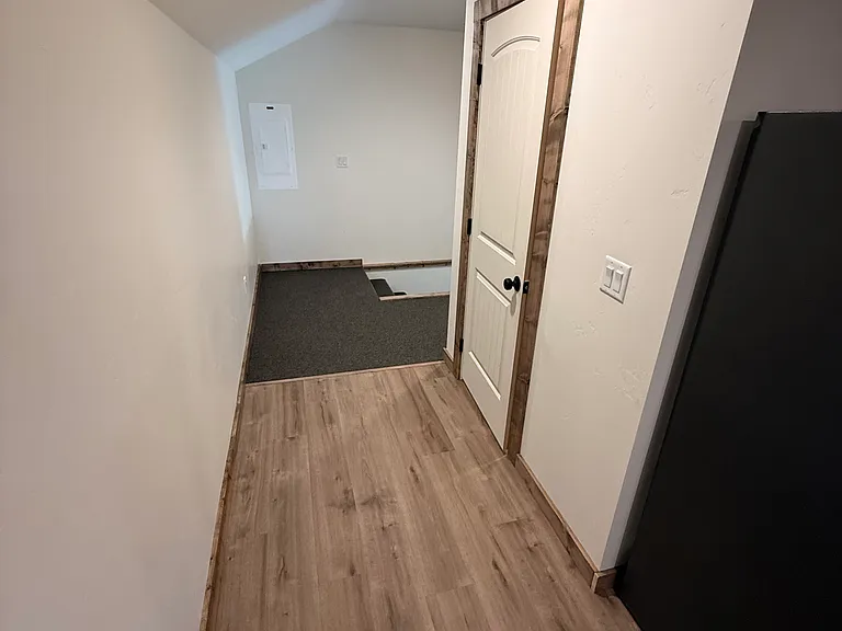 Hunter Cir — Photo 5