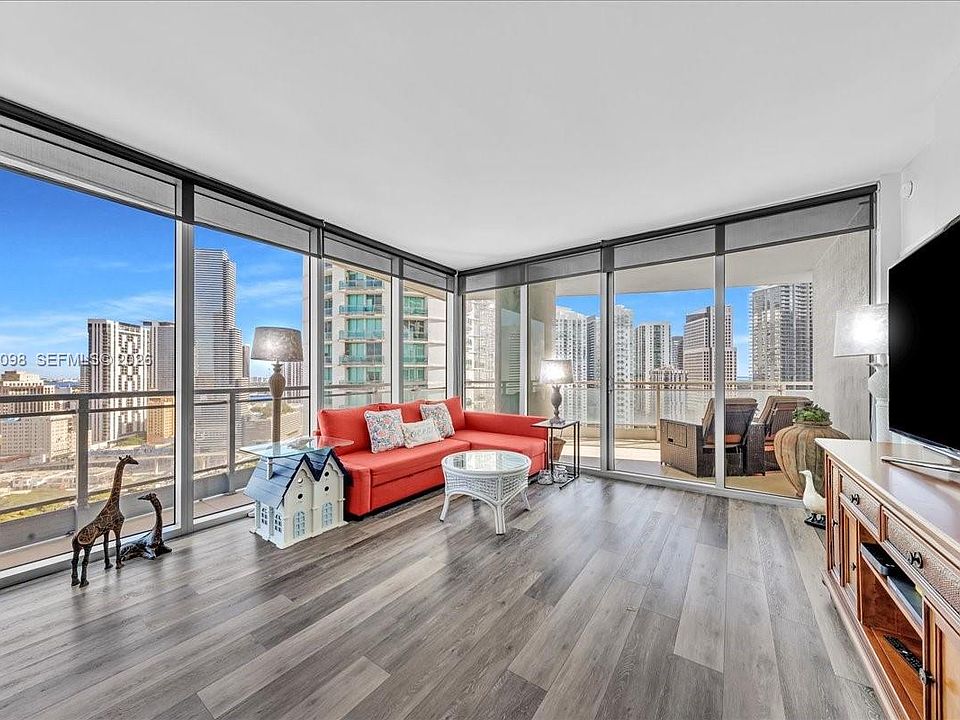 1st image of 90 SW 3rd St APT 2604