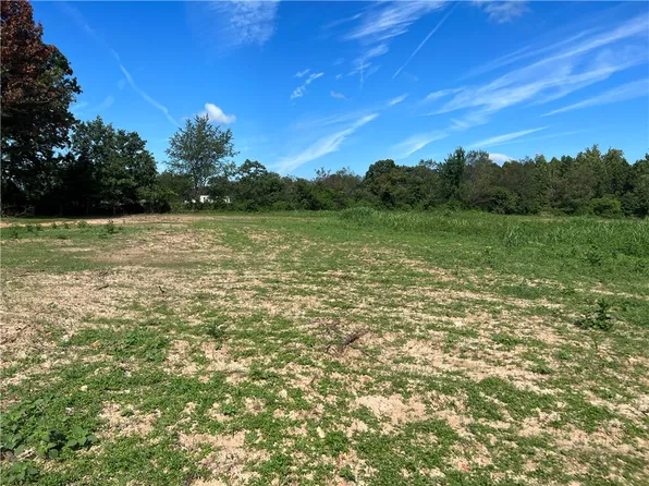 State Highway 72, Gravette, AR 72736
