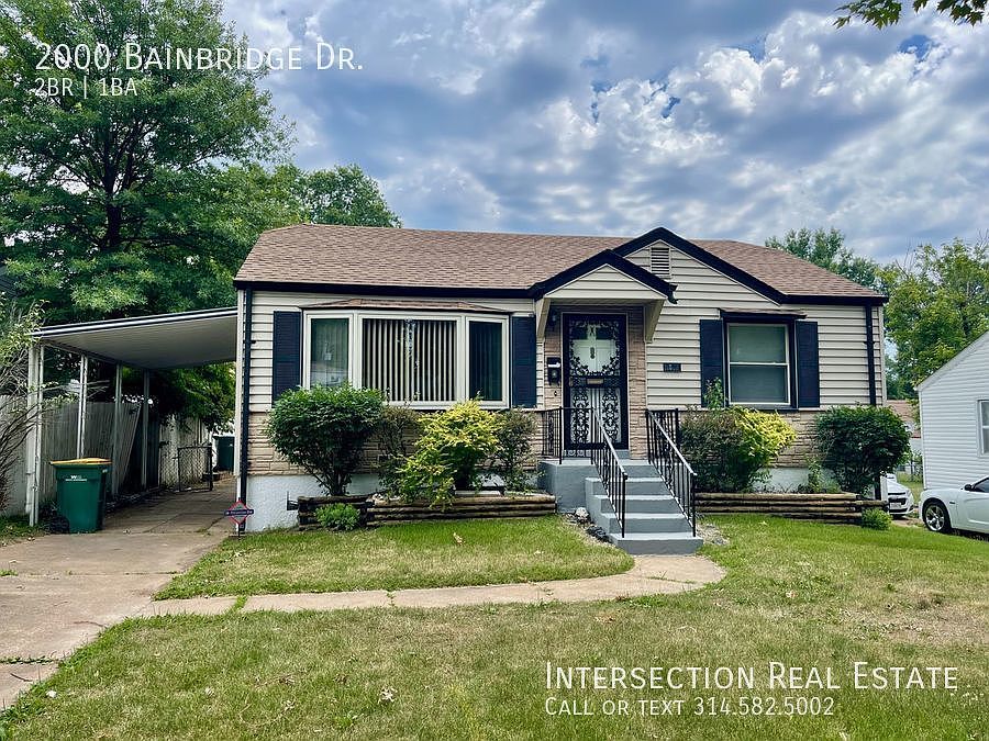 1st image of 2000 Bainbridge Dr