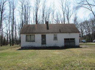 1501 Oak Lawn Dr, Racine, WI 53402