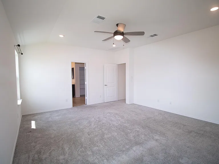 2105 Ebony Dove St — Photo 14