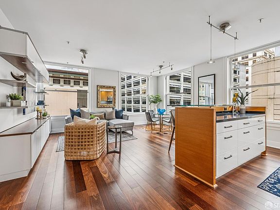 4th image of 74 New Montgomery St Unit 516