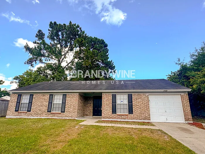2549 Jessica Ln — Photo 2