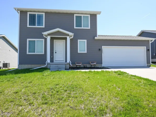 1003 Warren St, De Soto, IA 50069