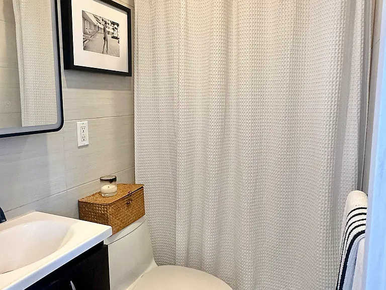 159 Christopher St #4 — Photo 7