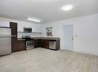 1125 9th St APT 1, Miami Beach, FL 33139