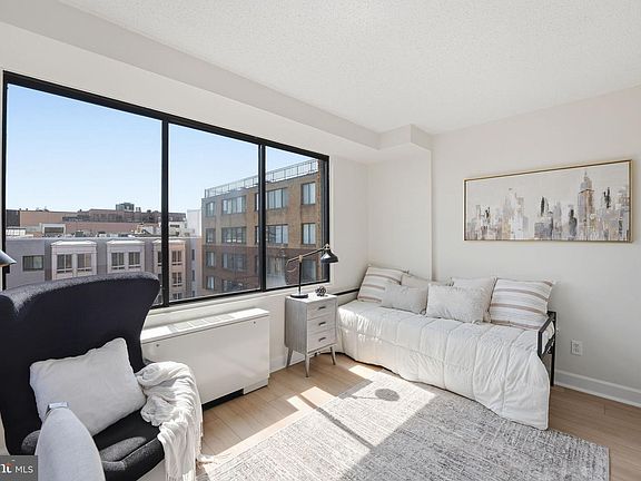 5th image of 1245 13th St NW APT 901