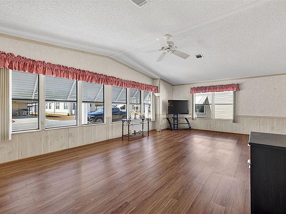 4th image of 3836 WILLIAM HUME DRIVE