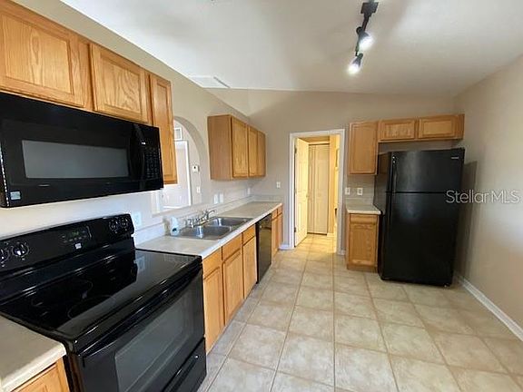 4th image of 5170 Silver Thistle Ln