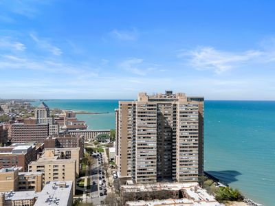 6301 N Sheridan Rd APT 12C, Chicago, IL, 60660