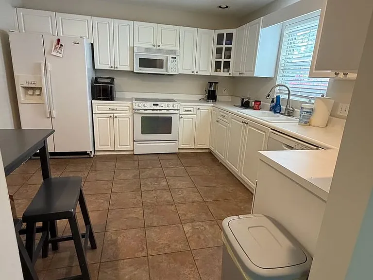 253 Riverrun Dr — Photo 17