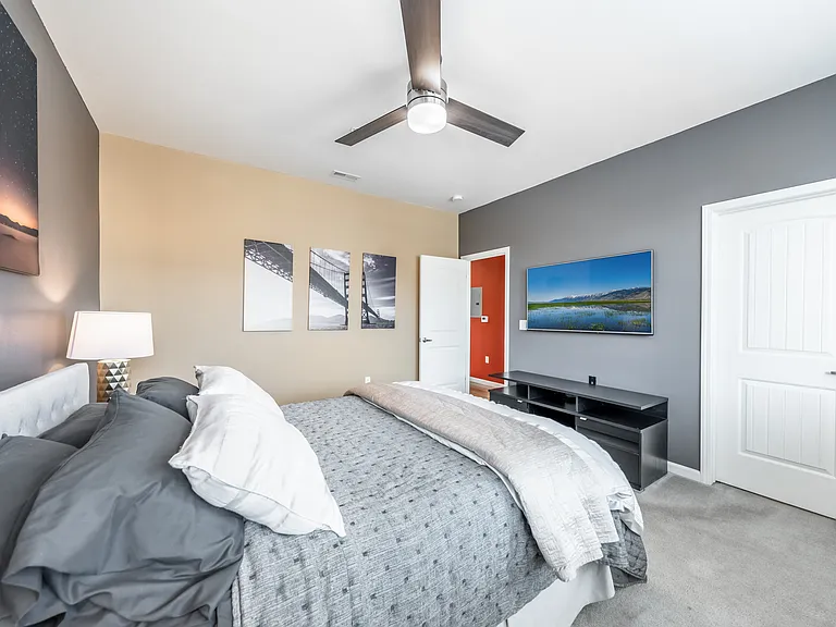 2490 Eastshore Pl #A — Photo 32