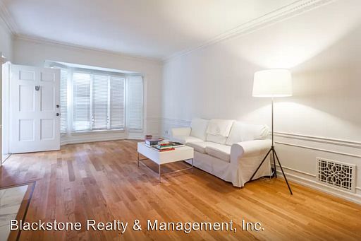 5th image of 1400 N Laurel Ave #3442103