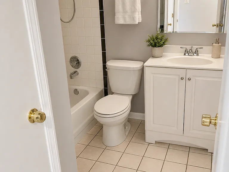 1109 Walton Ave #5 — Photo 16