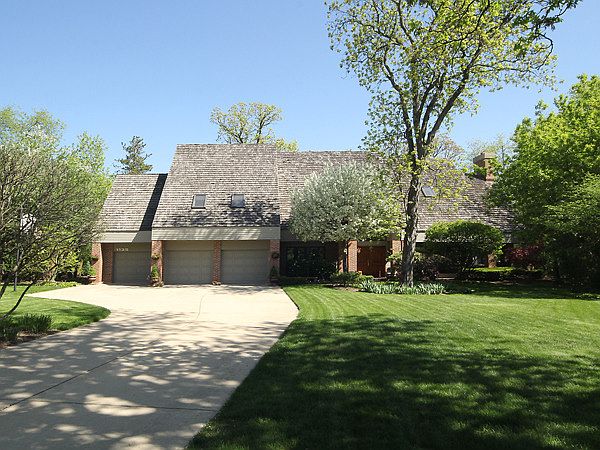 1st image of 1135 Black Stallion Ct