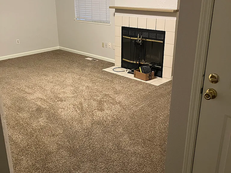 2650 Plumas St #21 — Photo 7