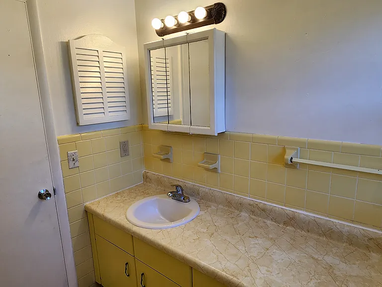 1266 W Wellington Dr — Photo 19