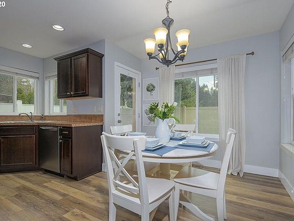 3rd image of 2902 NE 157th Ct