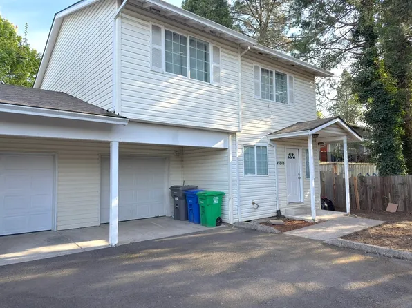 318 SE 157th Ave #B, Portland, OR 97233