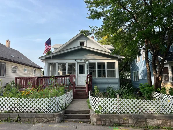 419 Rose Ave E, Saint Paul, MN 55130