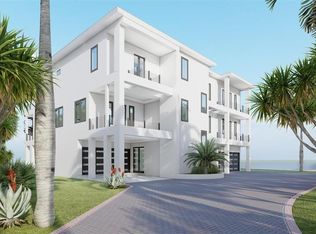 5733 Westshore Dr, New Pt Richey, FL 34652