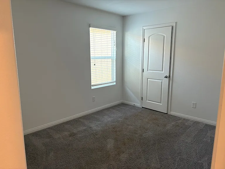 7015 Toll Mountain St — Photo 10