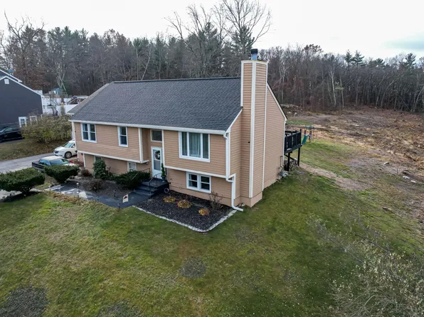 11 Rangers Drive #B, Hudson, NH 03051