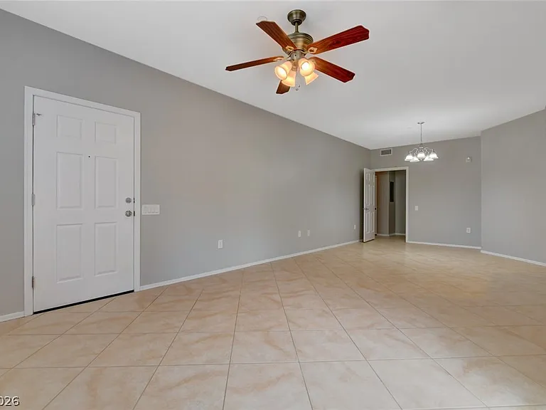 6868 Sky Pointe Dr #1078 — Photo 7
