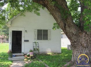 1311 NE Oakland Ave, Topeka, KS 66616