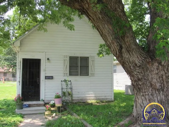 1311 NE Oakland Ave, Topeka, KS 66616