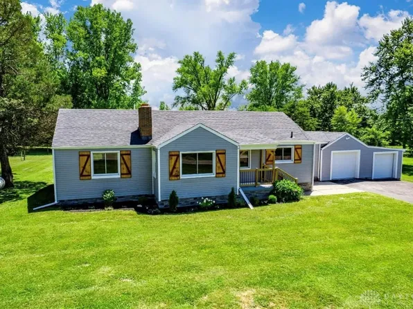 1723 Harlan Rd, Waynesville, OH 45068