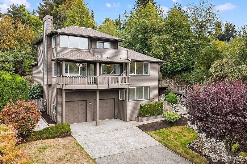 3rd image of 17105 76th Avenue W