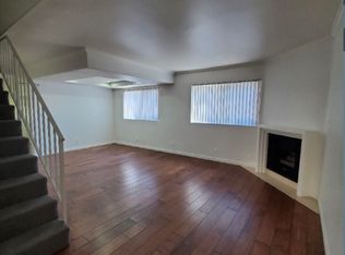 13012 Riverside Dr #9, Sherman Oaks, CA 91423