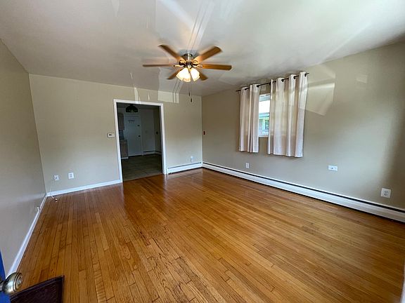 2nd image of 26 Daytona Ave #2