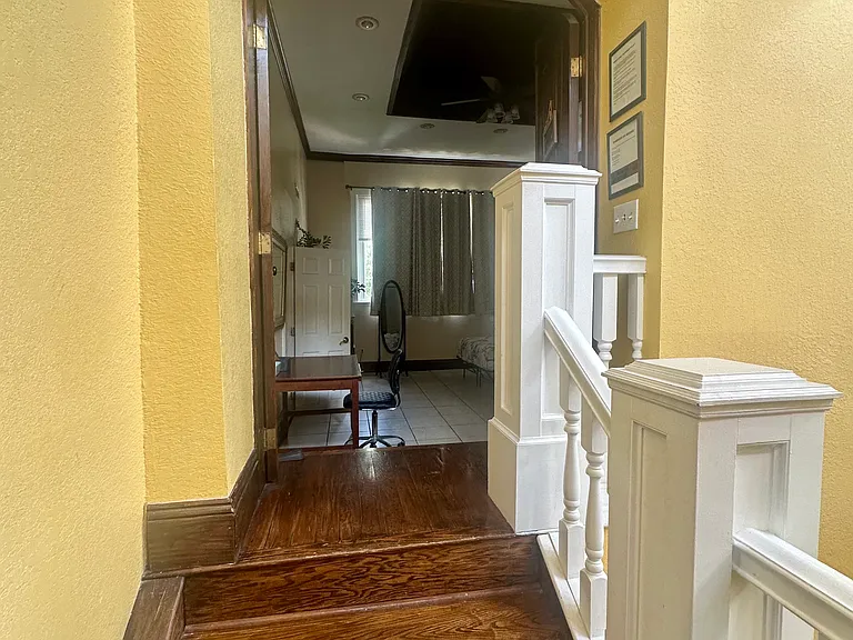 7710 N Ola Ave — Photo 34