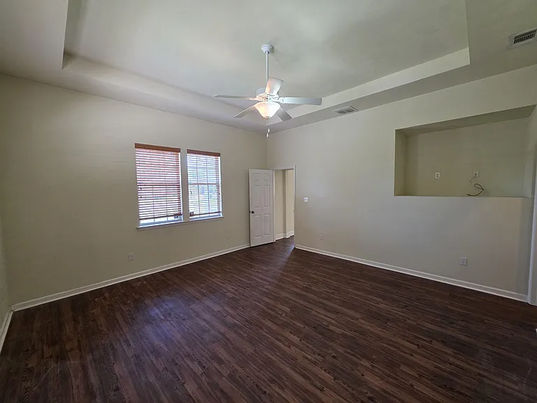 5531 Hampton Woods Way — Photo 25