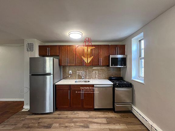 3rd image of 2465-2466 John F Kennedy Blvd #6H