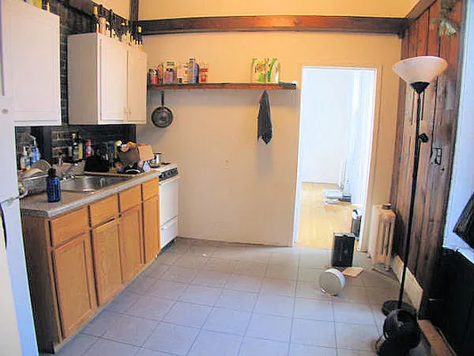 Rented by DSA Realty | media 61