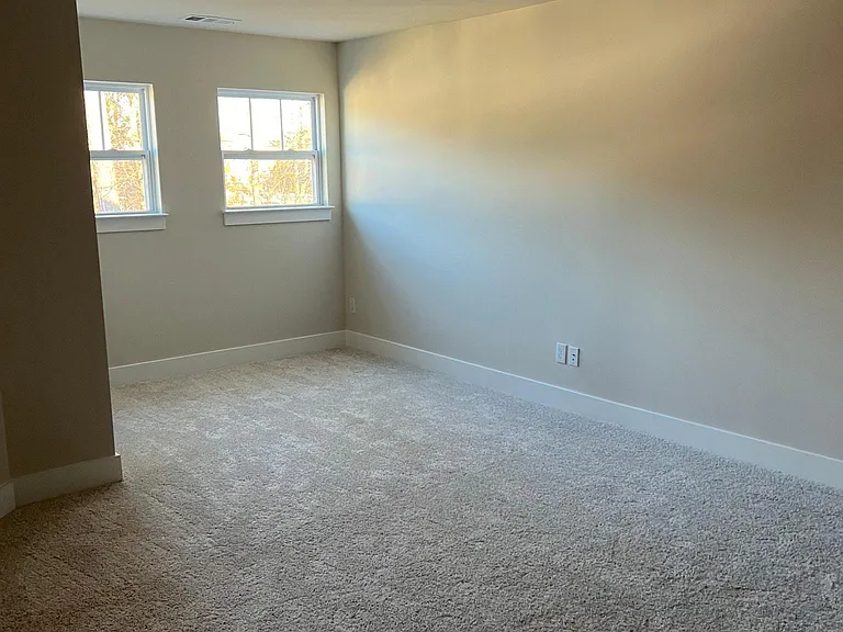 1536 Shallons Ct — Photo 13