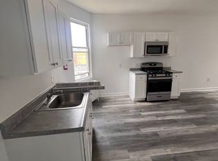 447 64th St APT 8, West New York, NJ 07093
